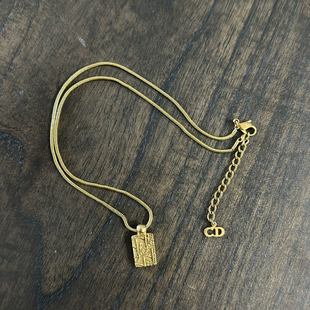 Christian Dior reversable necklace in gold - authentic